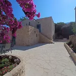 Mainotti's House With Balcony אראופוליס