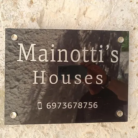 Mainotti's House With Balcony Apartment Areopoli