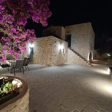 公寓 Mainotti's House With Balcony