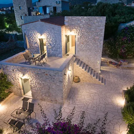 Apartment Mainotti's House With Balcony