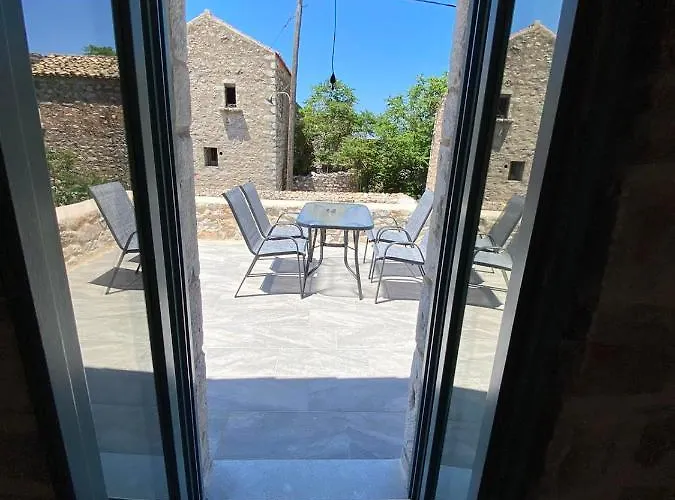 Mainotti's House With Balcony